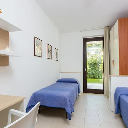 Kamena 4* مارينا دي راغوزا