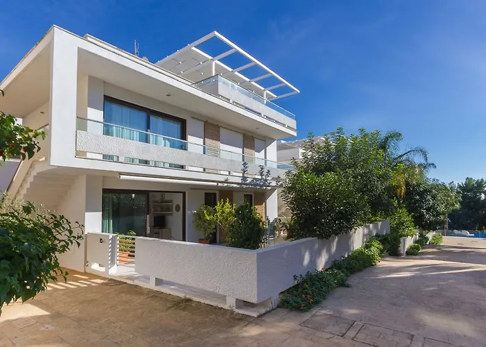 Lägenhetshotell Kamena 4*