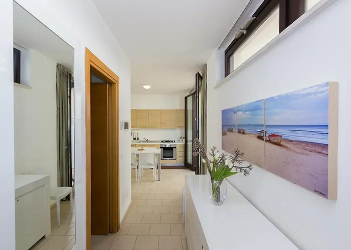 Lägenhetshotell Kamena 4*