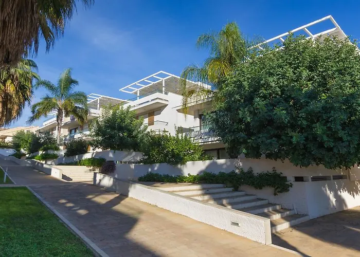 Kamena Lägenhetshotell 4*